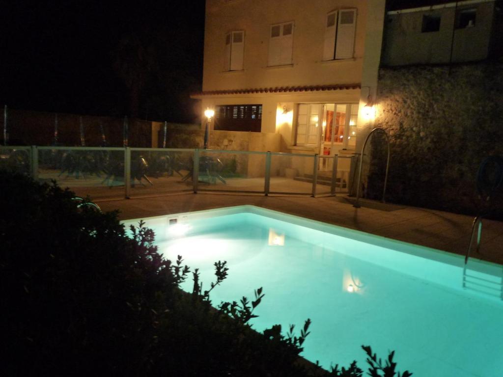 Hotel La Flamme Rouge Saint-Girons (Ariege) Exterior photo