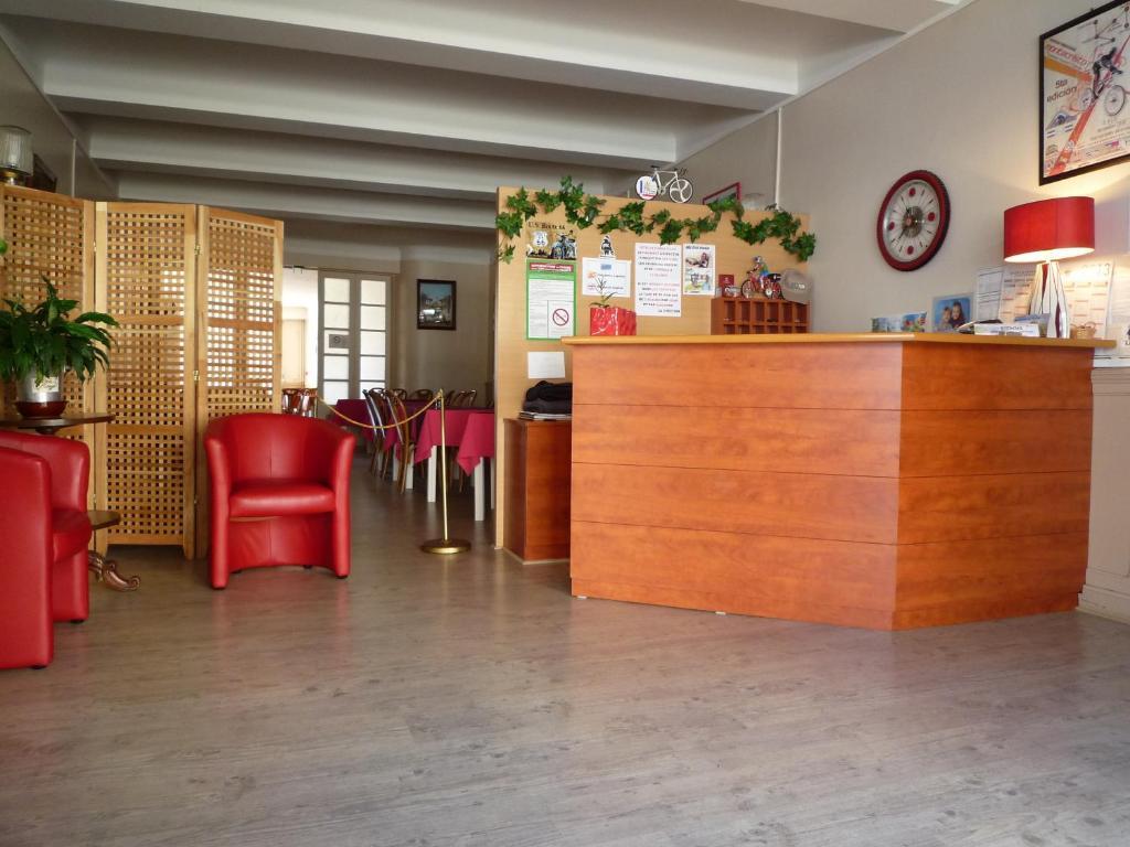 Hotel La Flamme Rouge Saint-Girons (Ariege) Exterior photo