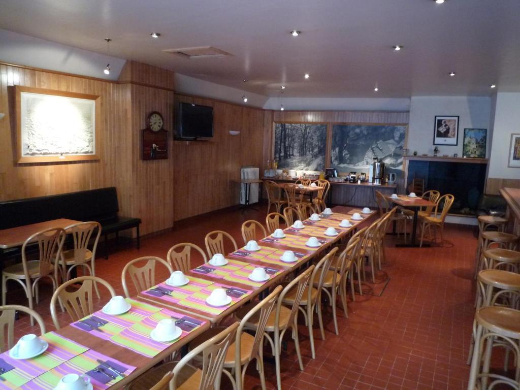 Hotel La Flamme Rouge Saint-Girons (Ariege) Exterior photo